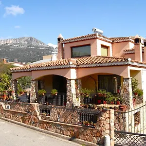 Couette-café Tancau, Santa Maria Navarrese